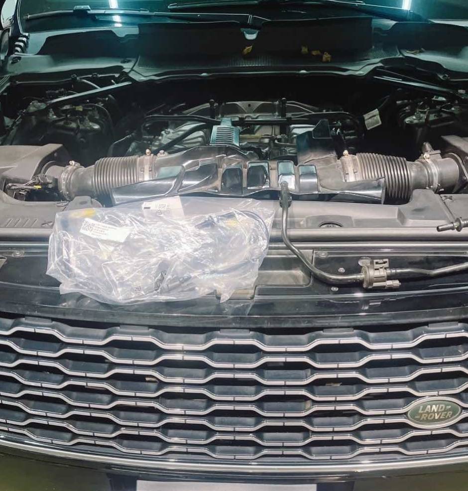 路虎揽胜维修记录:发动机故障灯亮起,EVAP系统净化流量过高(故障码P0496)