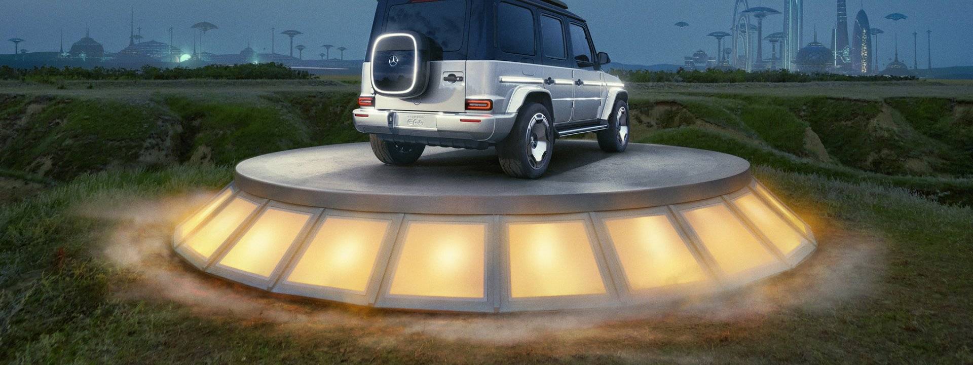 奔驰 Concept EQG 概念车从后侧展示方正车身与圆形备胎盒造型